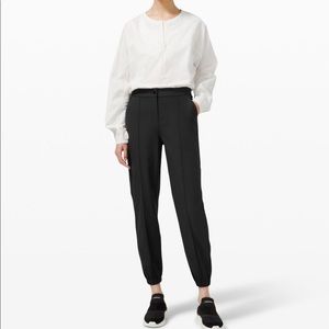 NWT Lululemon warpstream high-rise jogger 7/8 length - black size 28